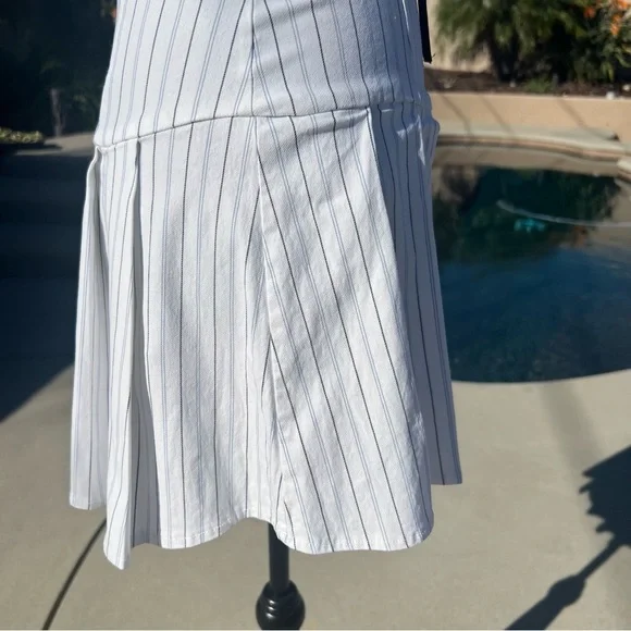 B. Darlin
Pinstripe Square Neck Mini Dress Tie Back Empire Waist
Size 3/4 - Picture 9 of 15